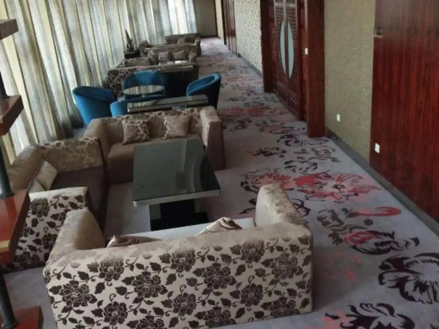 Long You West Lake Hillview International Hotel