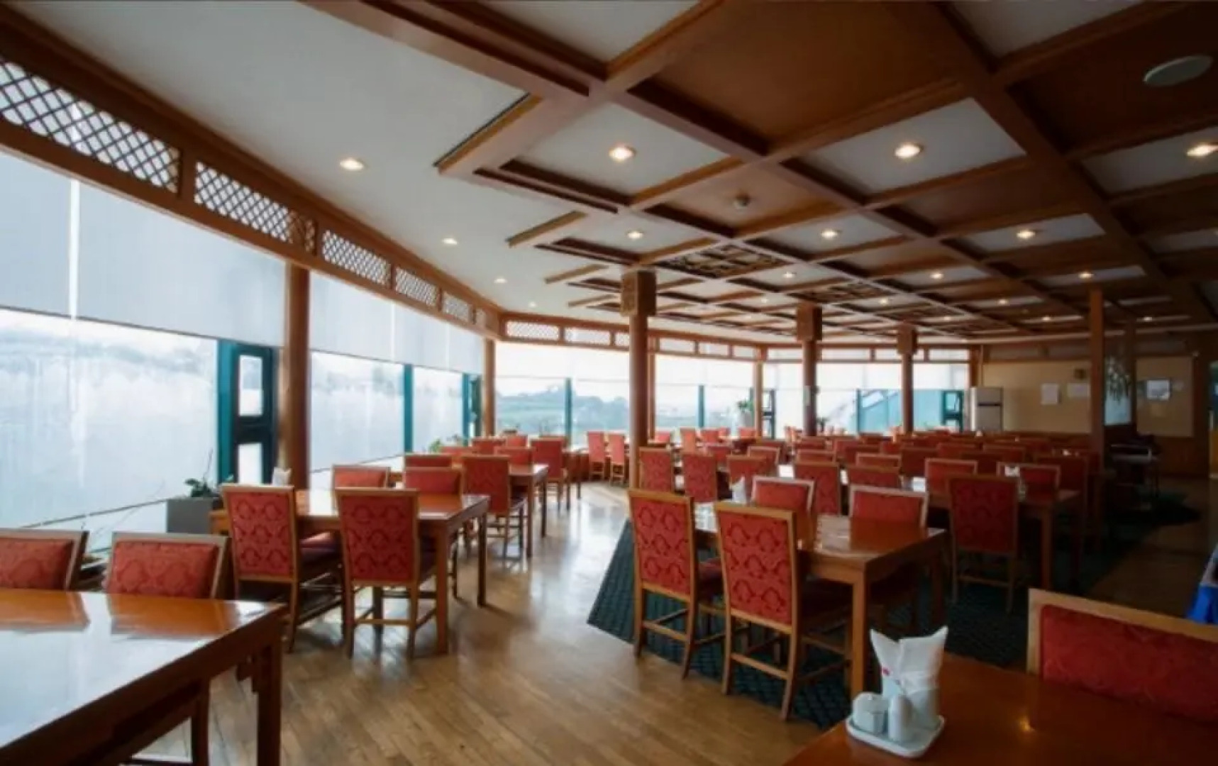 Yakam Tourist Hongyumchon Hotel