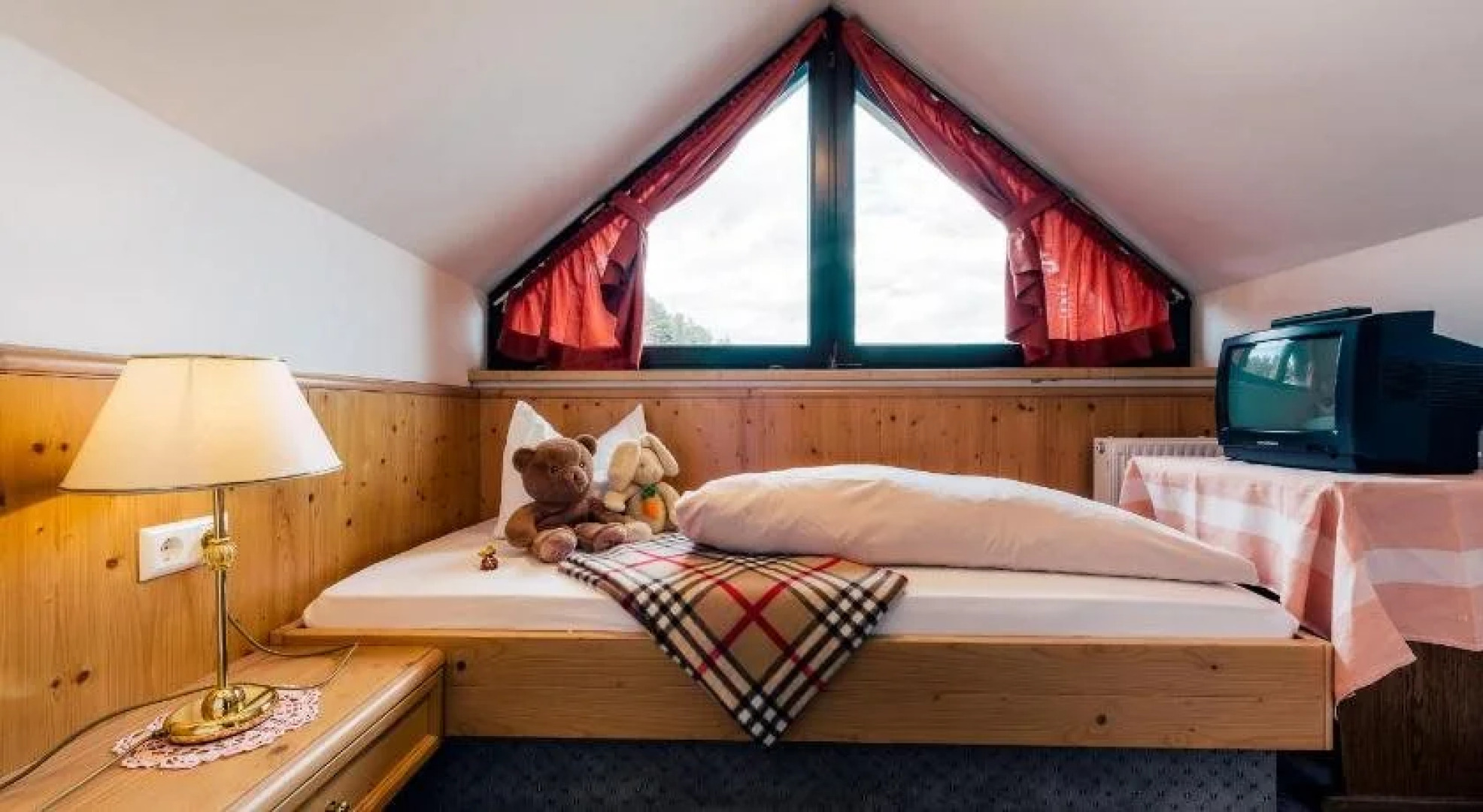 Hotel Alpenruh-Micheluzzi