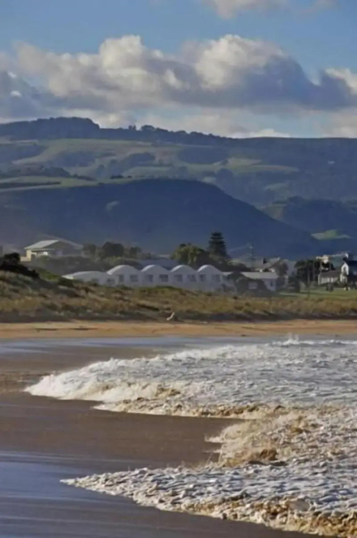 A Great Ocean View Motel
