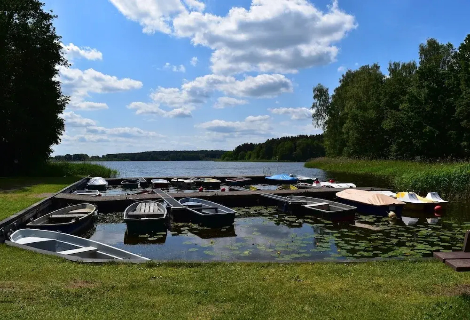 Terraced House by Gardersee Lake, Germany