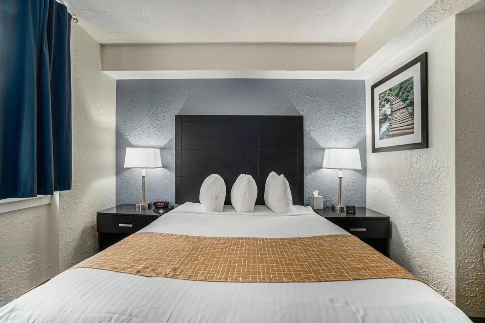 Travelodge by Wyndham Traverse City MI