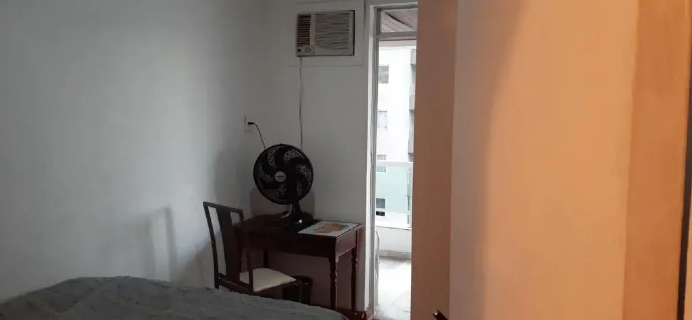 Quarto e Banheiro Exclusivos Barra da Tijuca em Apartamento Compartilhado