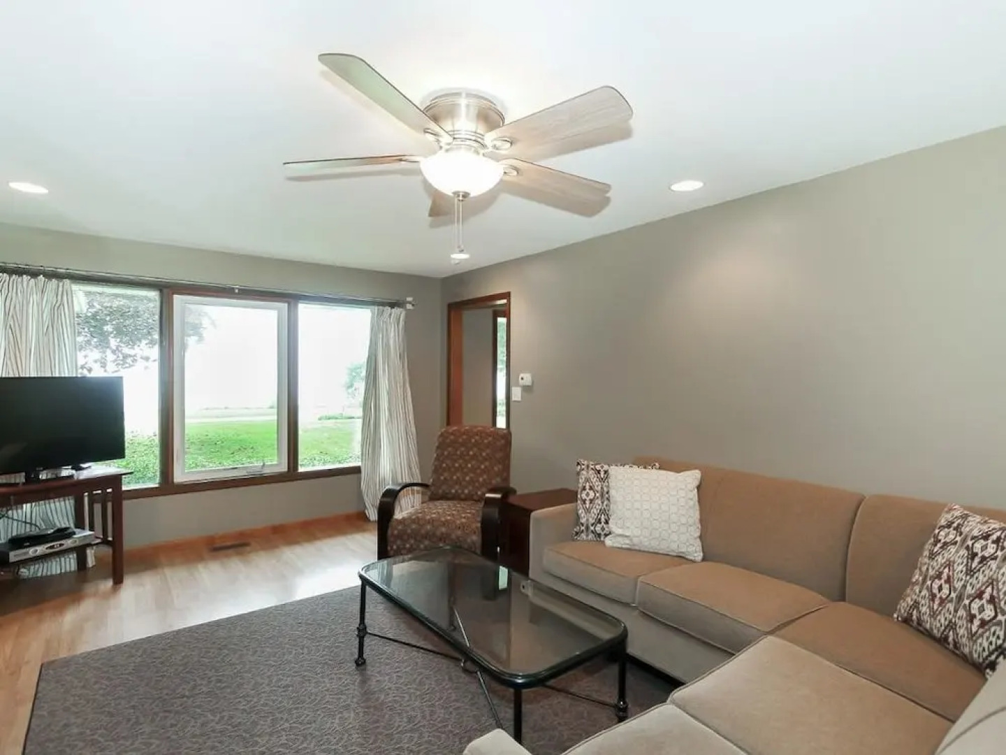 Lakeshore Retreat on Lake Michigan