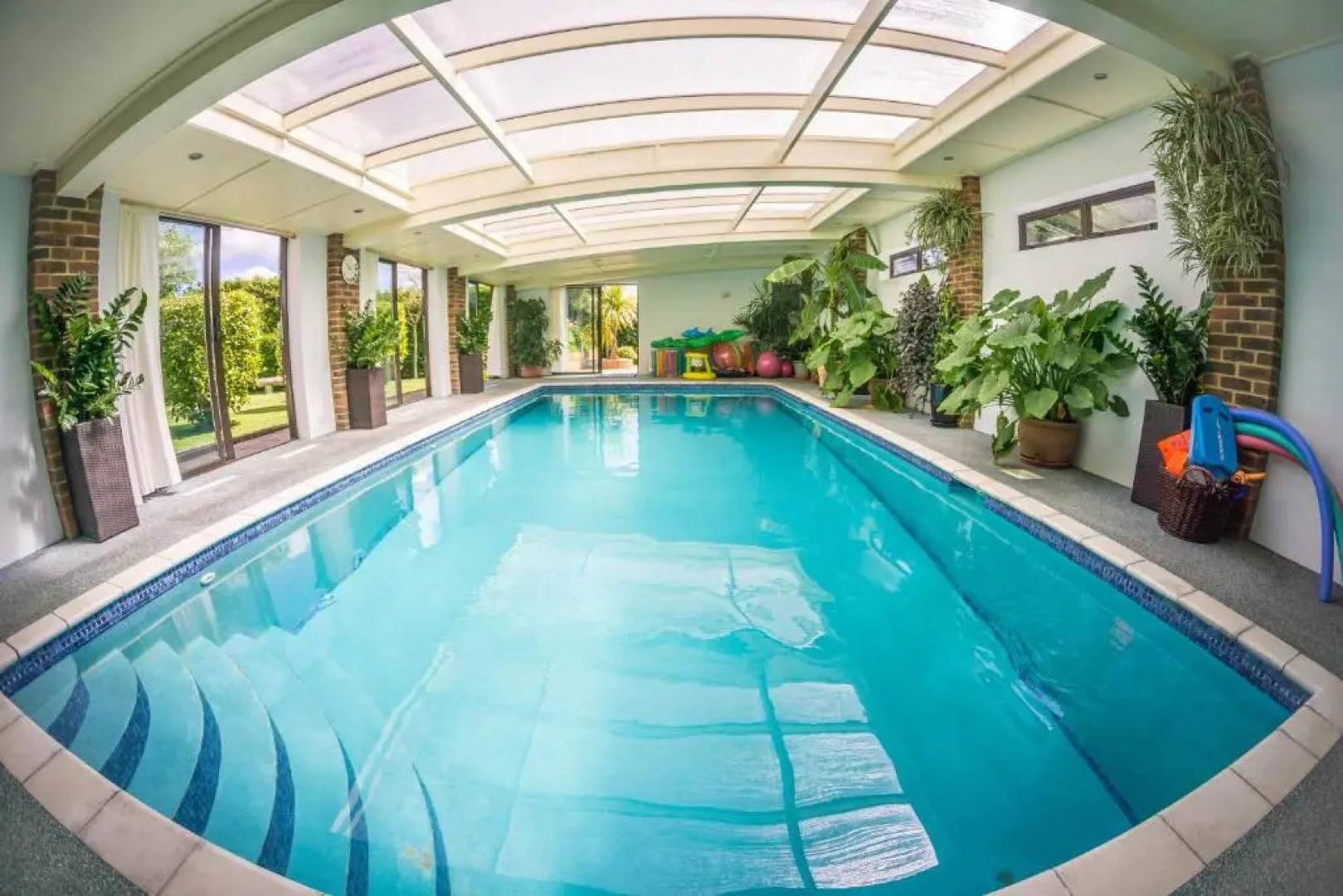 Badgers Den - Covehurst Bay Holiday Cottage