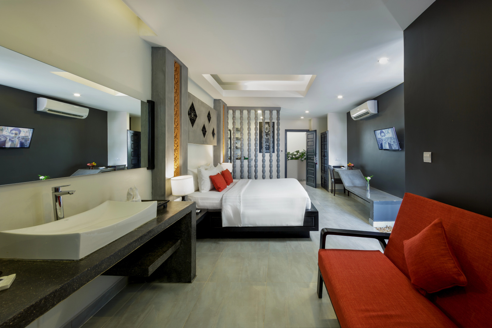 Central Suite Residence