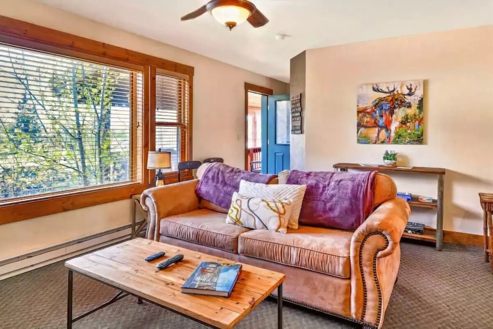 Beautiful Grand Lake Mountain Lodge