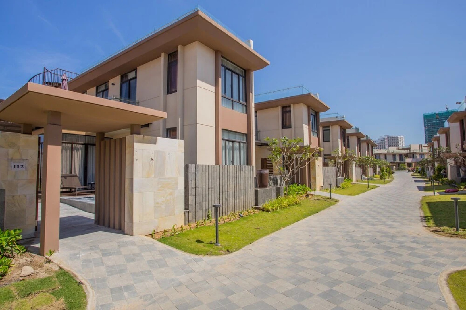 Mystery Villas in Wynham Garden Cam Ranh