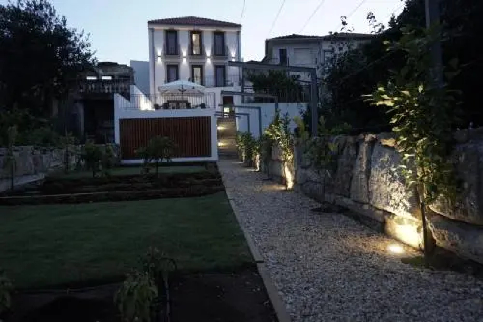 Feira Hostel & Suites