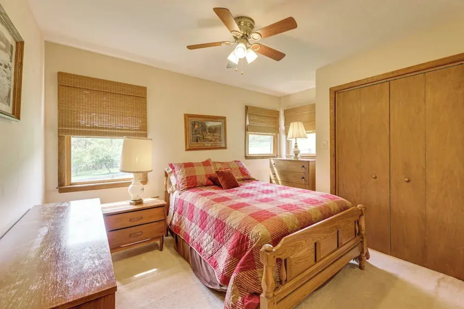 Fish, Hike, Hunt: Secluded Cabin in Doe Hill!