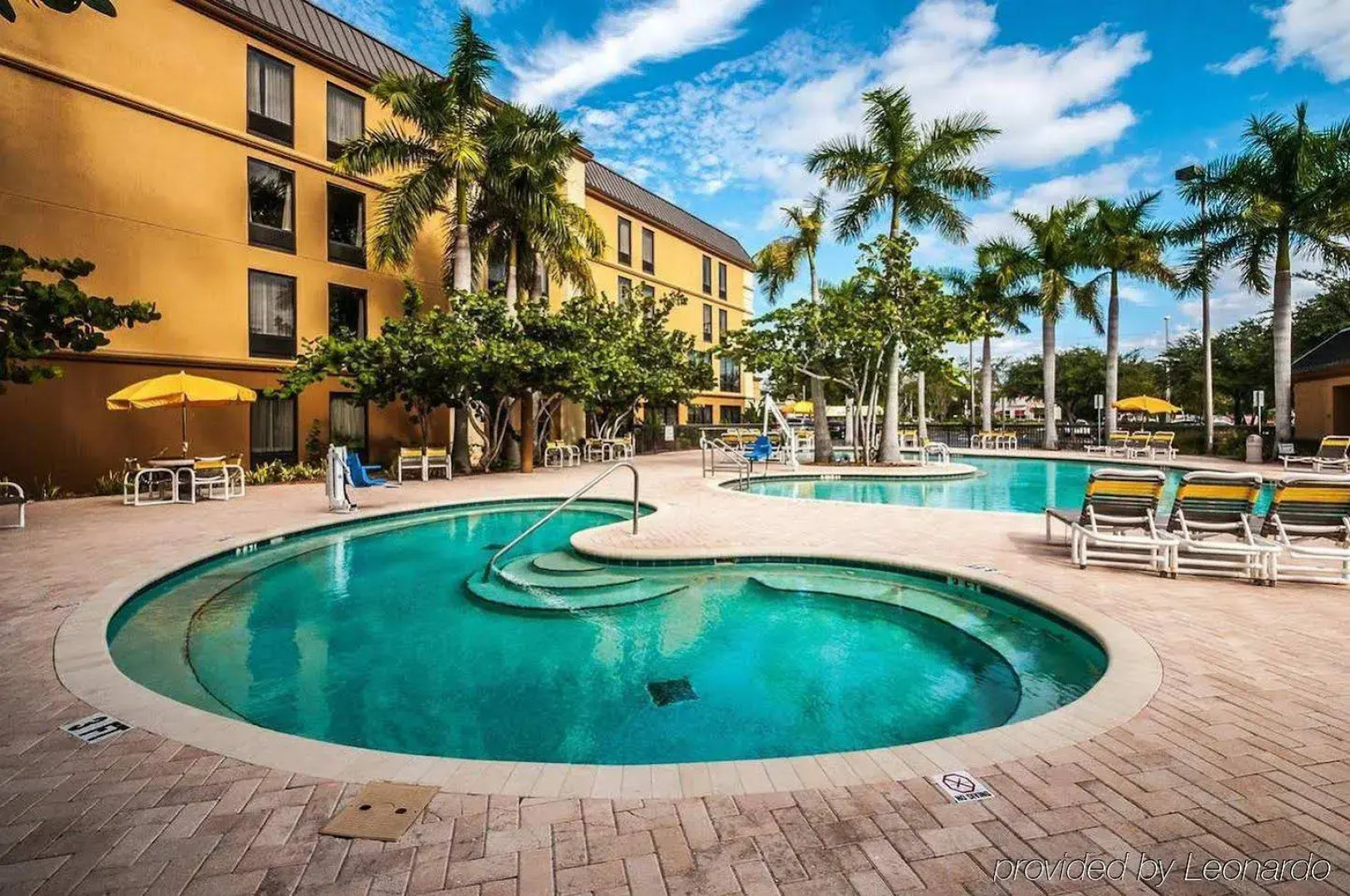 Holiday Inn St. Petersburg West by IHG