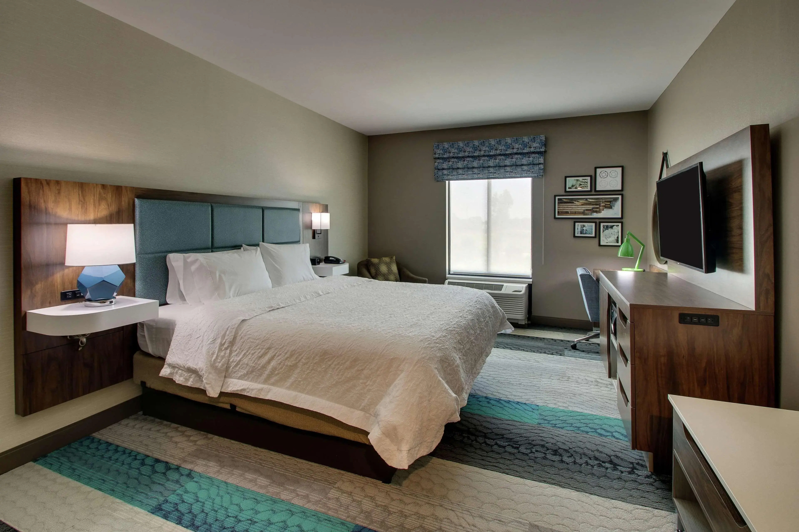 Hampton Inn & Suites Southport