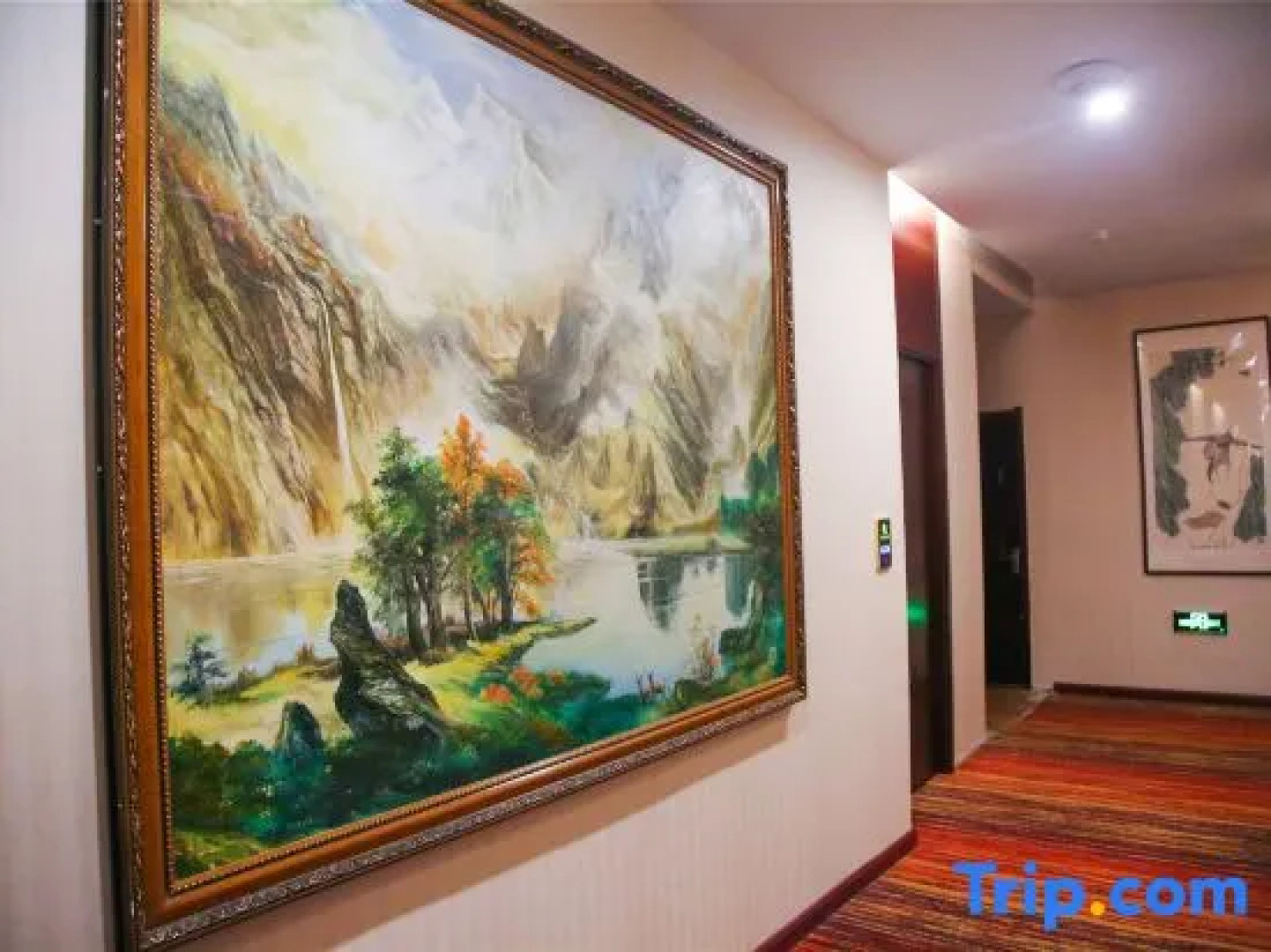 Tongyueju Gold Business Hotel