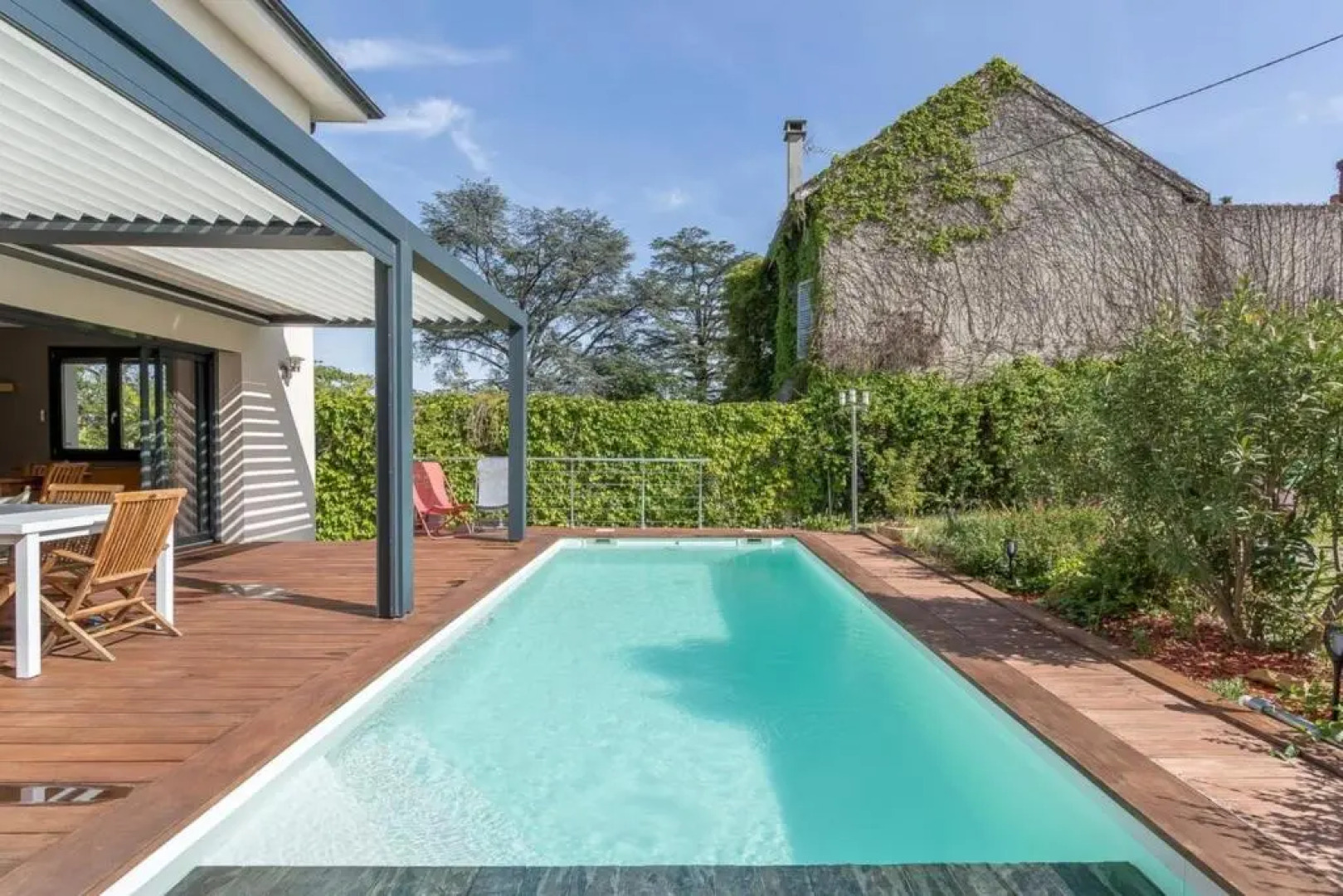 Maison 10min de Lyon - Piscine et Parking