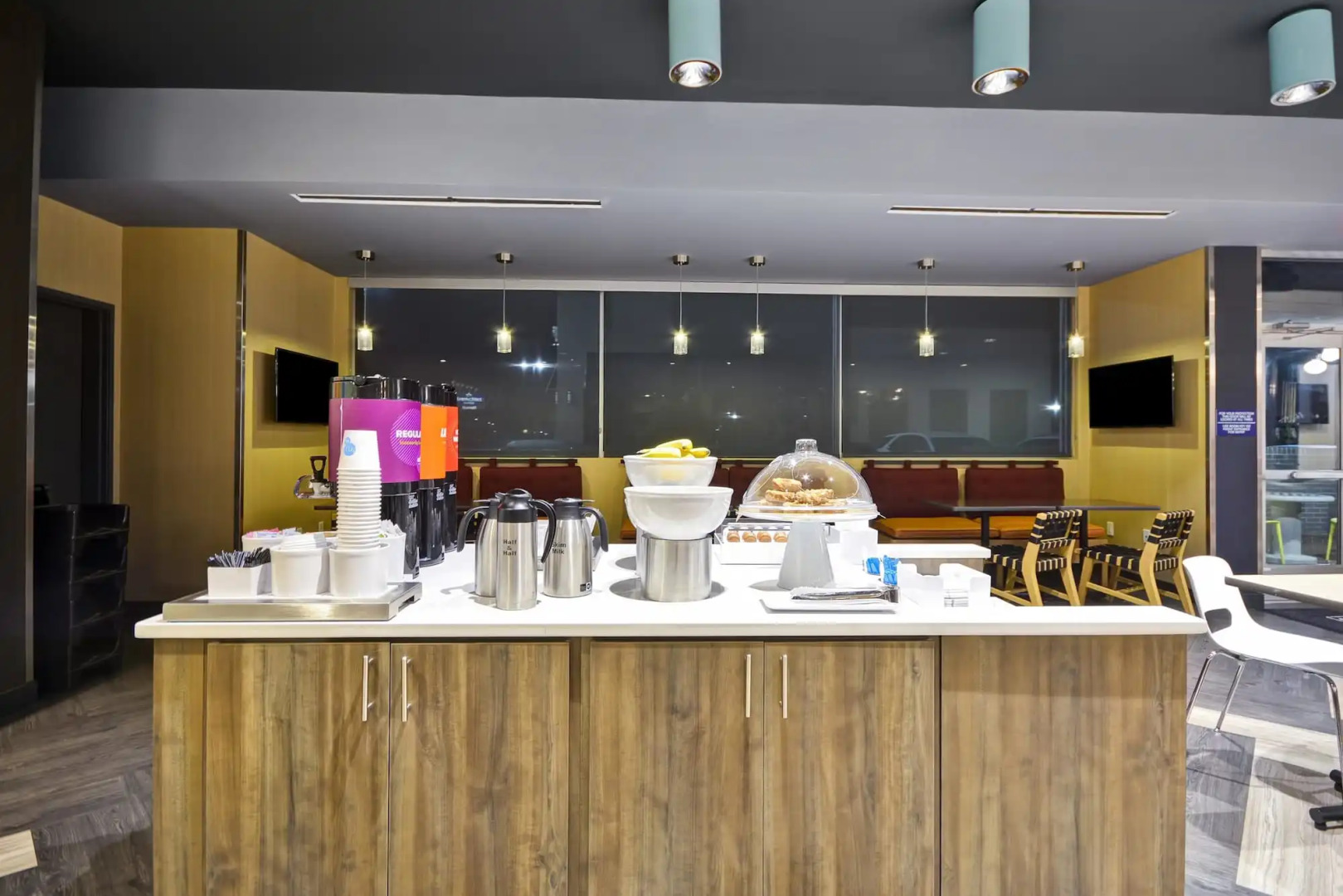 Tru by Hilton Sumter