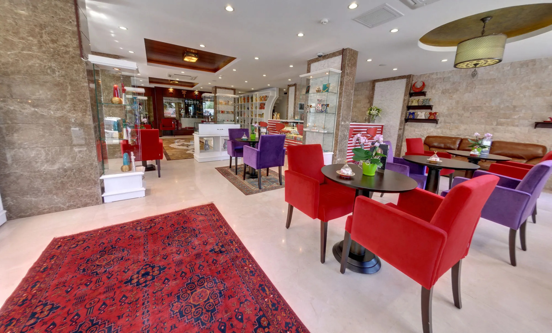 The Magnaura Palace Hotel