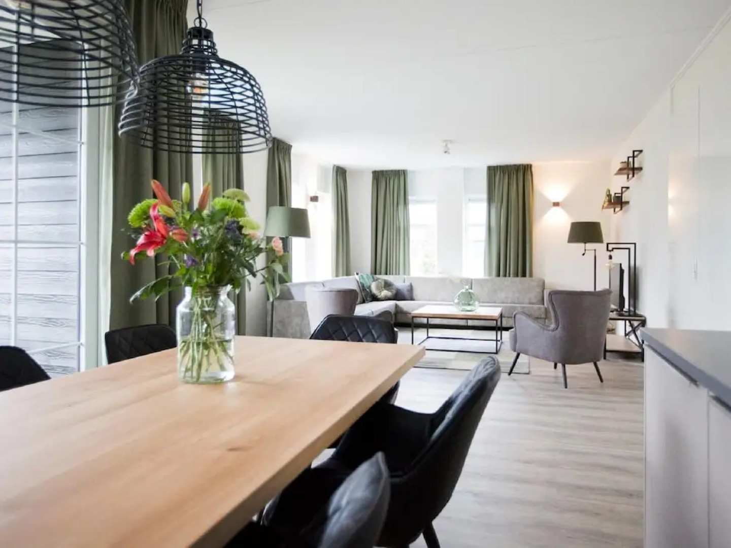 Inviting Villa in Voorthuizen With Garden