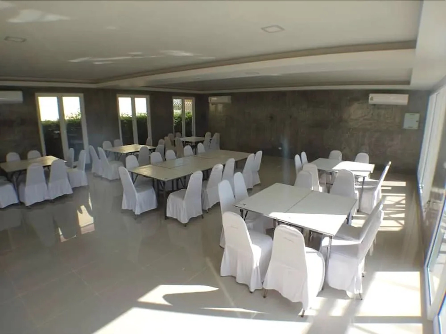 Suwannaphum Trang Resort