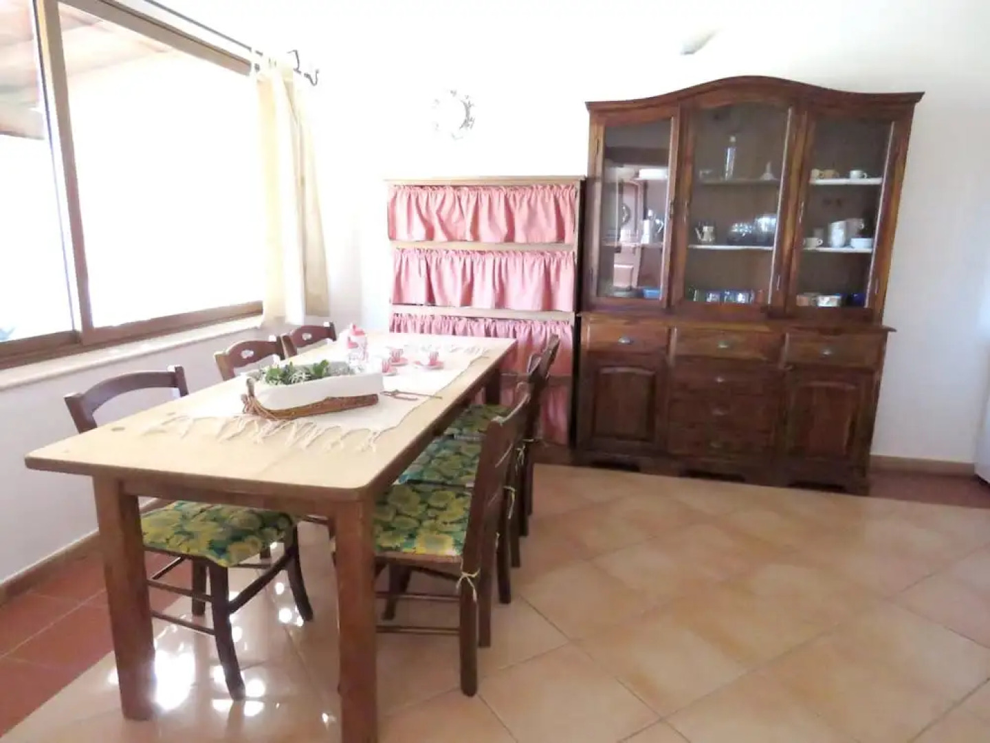 House With 5 Bedrooms in Tancau Sul Mare, With Furnished Balcony