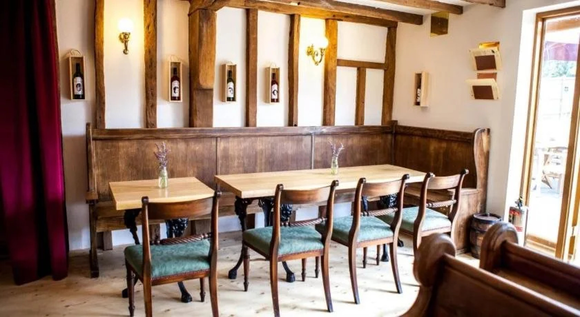 The Horse & Cart Inn