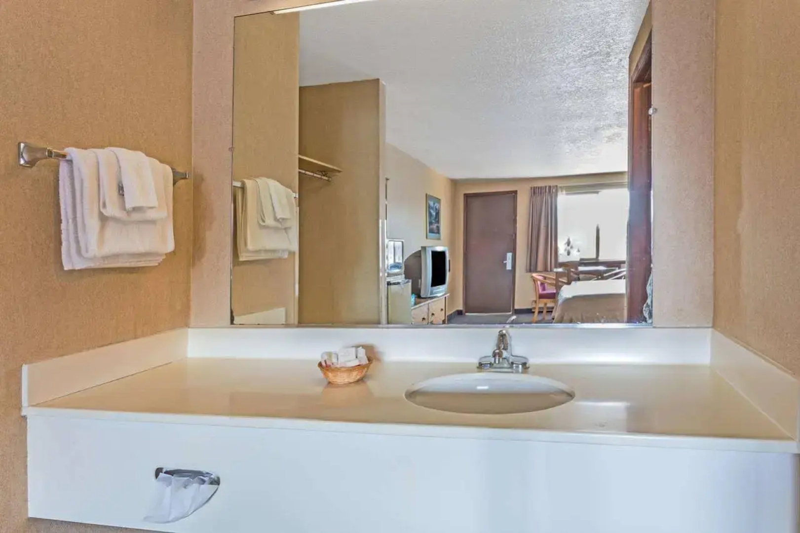 Travelodge by Wyndham Pioneer Villa