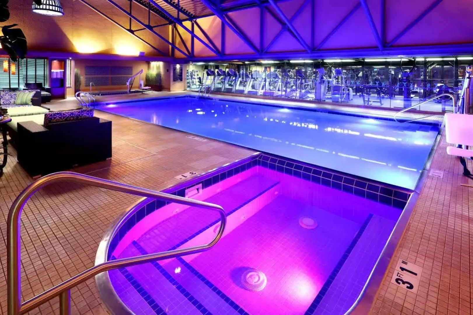 Amway Grand Plaza, Curio Collection by Hilton