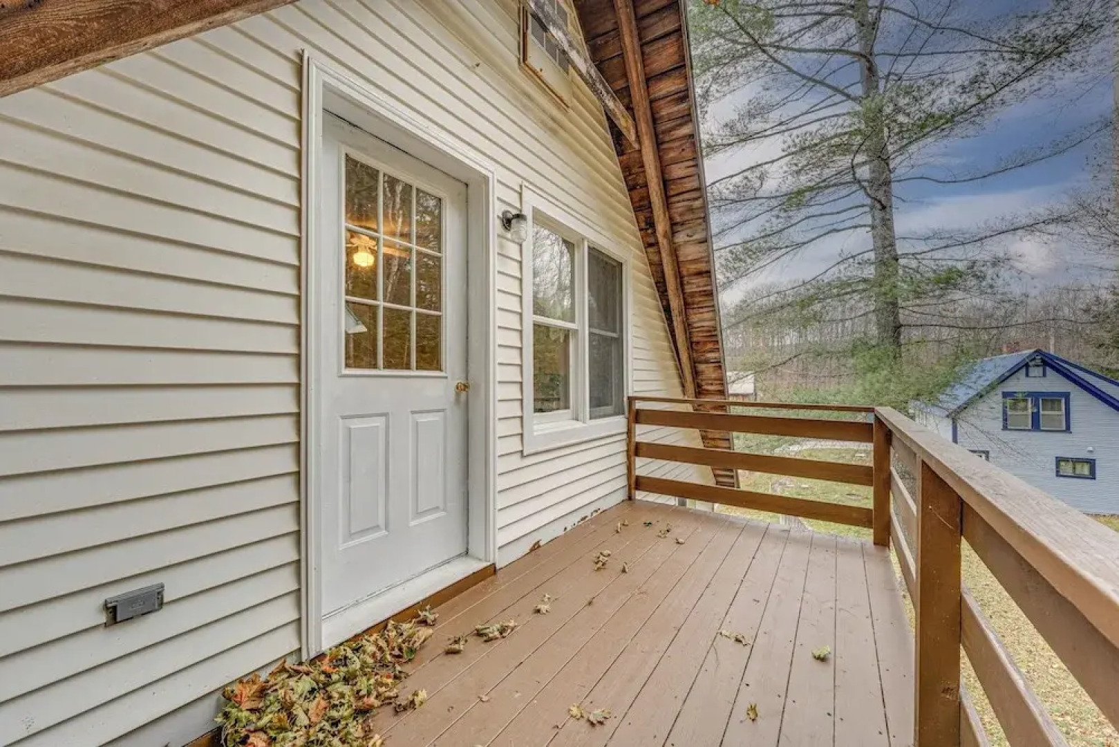 Spacious Ludlow Hideaway < 1 Mi to Okemo Mountain!