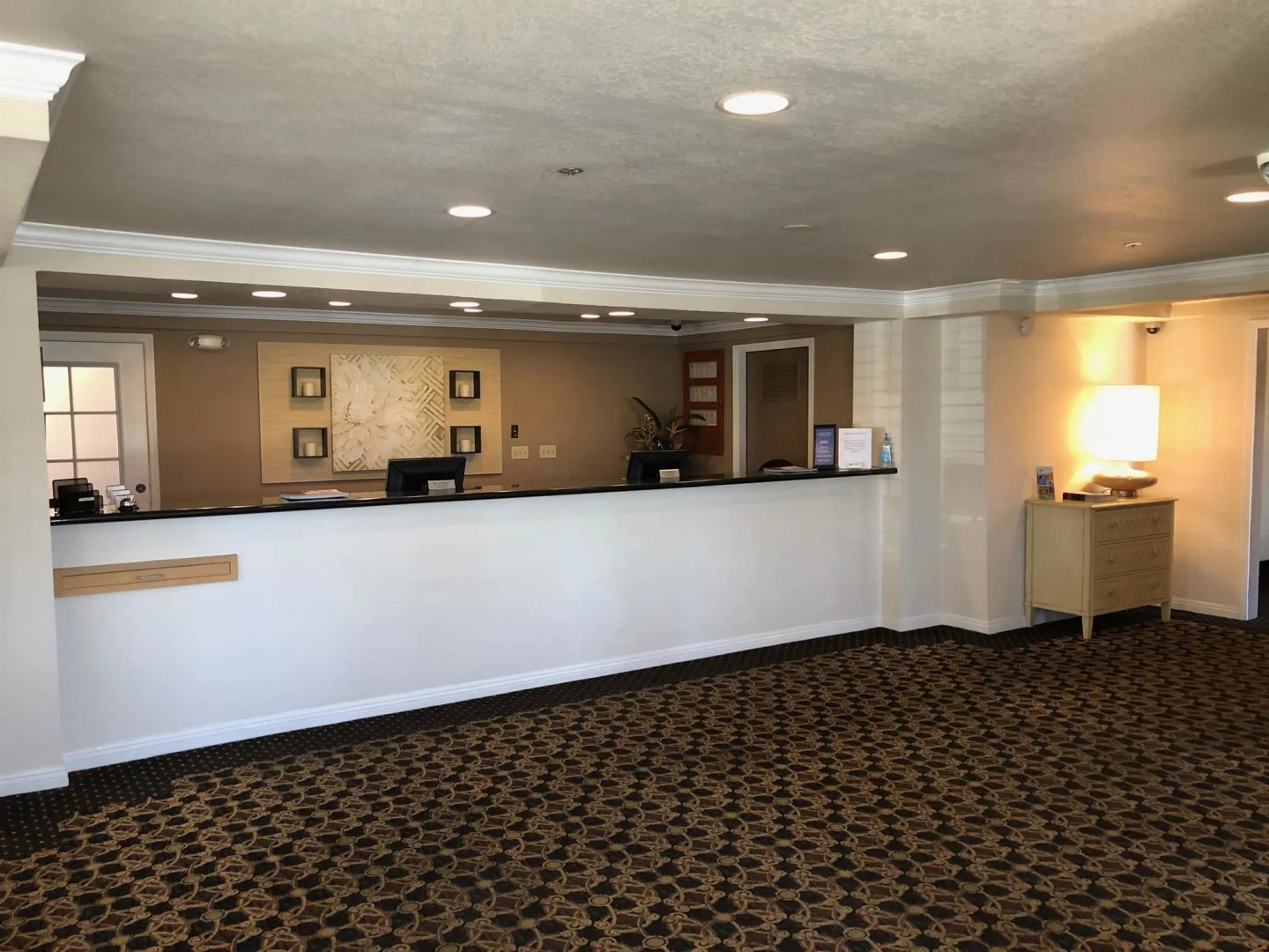 Lompoc Valley Inn & Suites