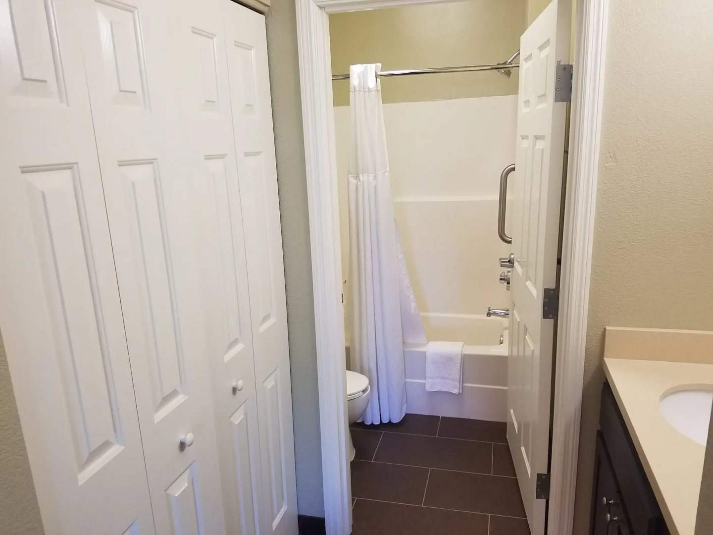 Staybridge Suites Cincinnati North by IHG