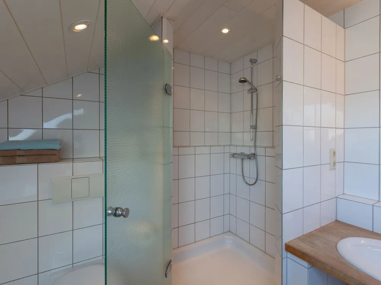 Large Apartment with Private Terrace near Kleve & Goch