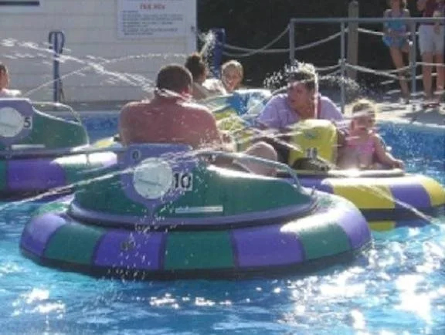 Colonial Village Motel and Cottages