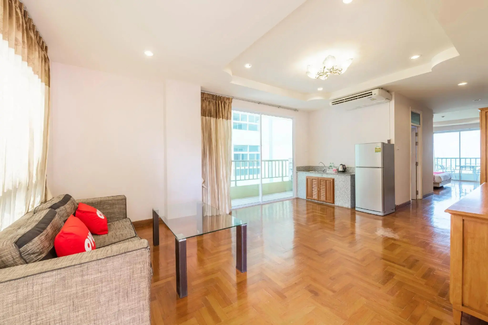 Chateau Vista Serviced apartment