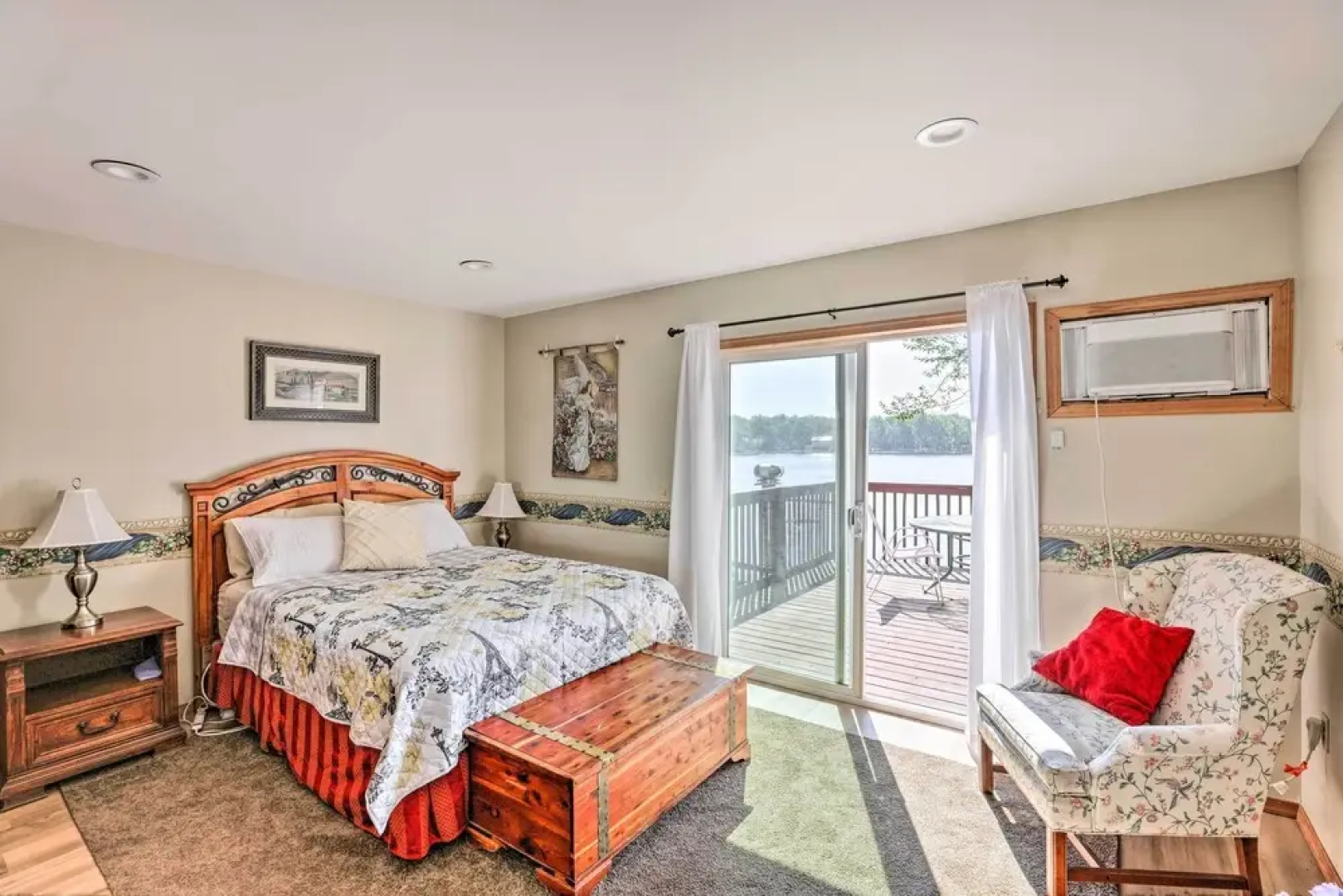 Lakefront Retreat w/ Dock & Yard in Tobyhanna!