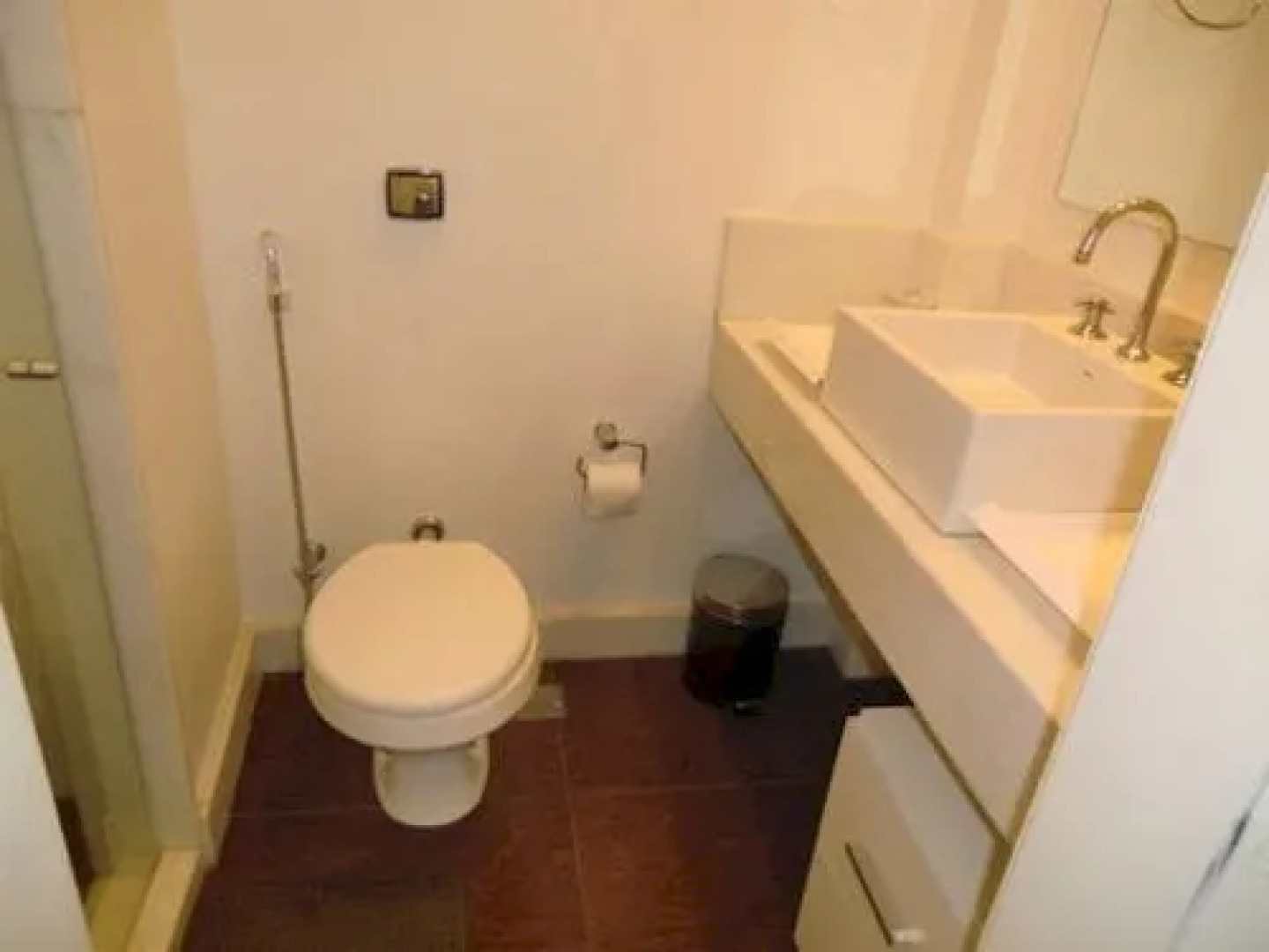 Studio Apartment in Leblon Near the Beach