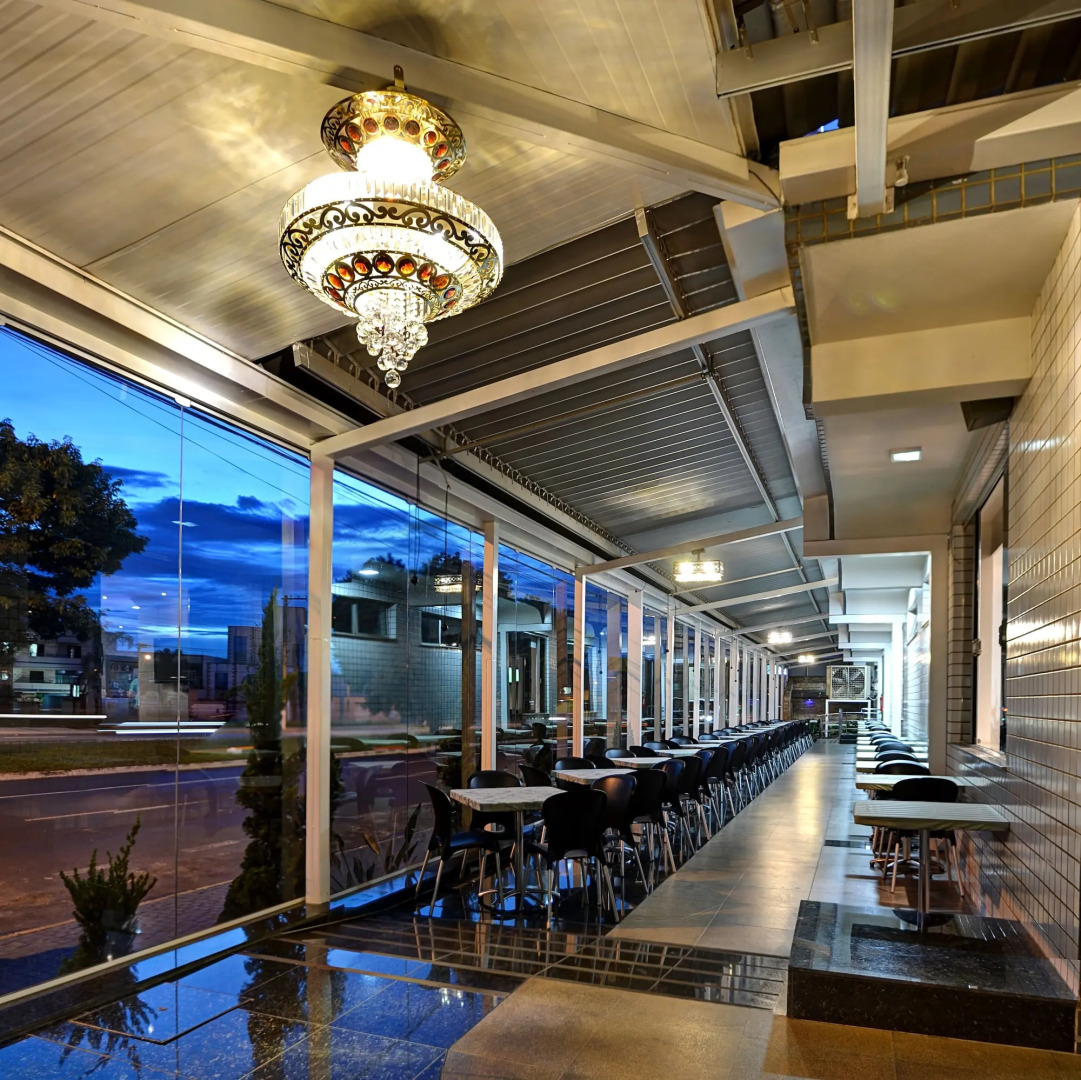 Porto Minas Hotel e Convenções