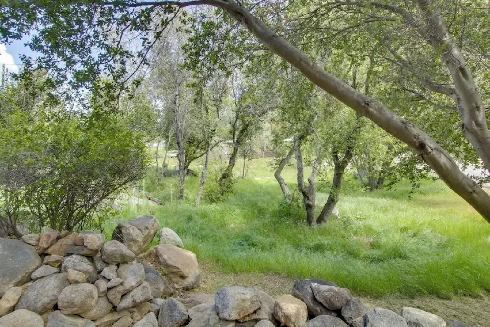 Walk to Riverfront Beach: Kernville Escape