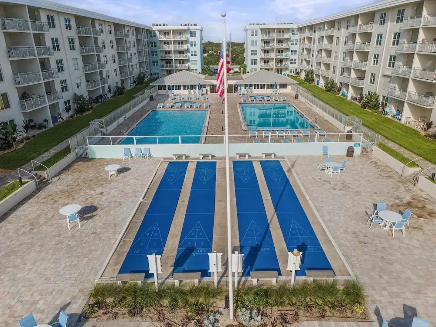 Z-sea Coast Gardens II 209