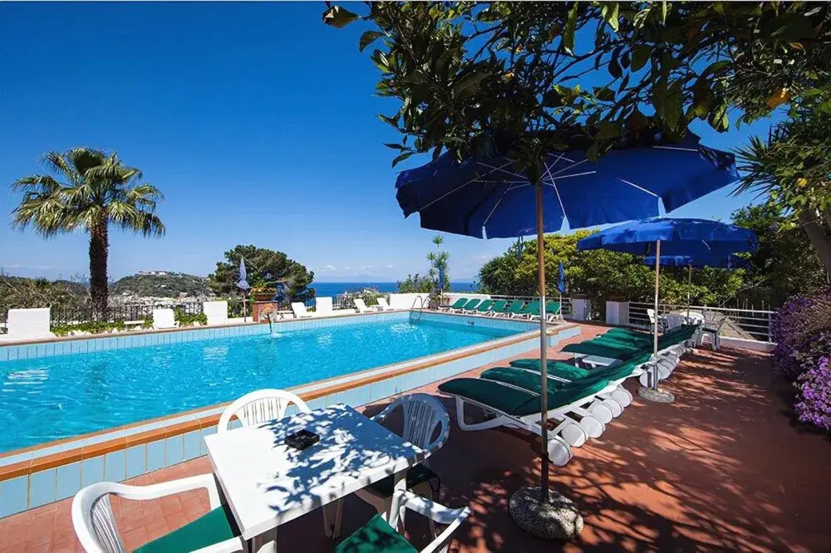 Hotel Pensione Monti