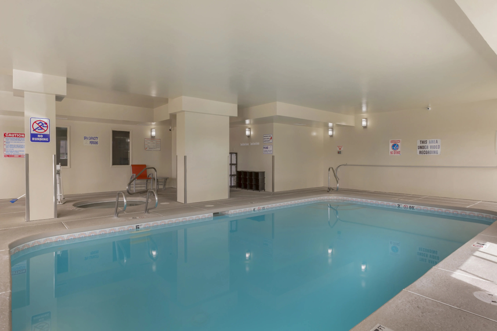 Best Western Plus The Four Corners Inn
