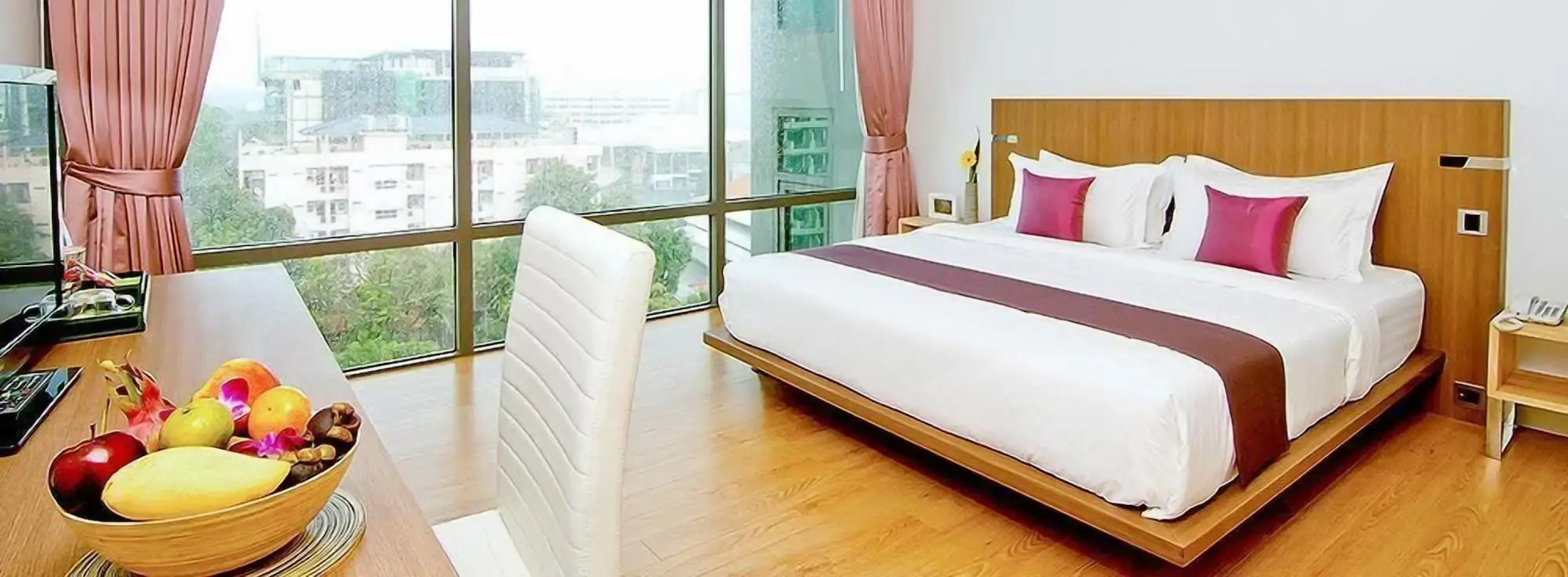 Seven Zea Chic Hotel