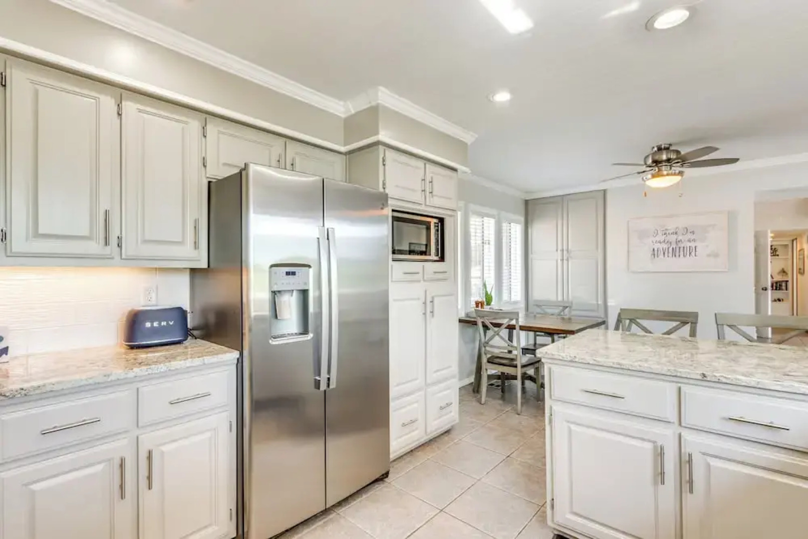 Swim & Boat Docks: Lakefront Gem in Bella Vista!