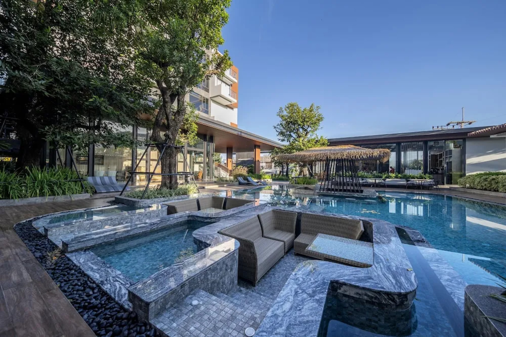 Richmann Resort Hotel Hatyai