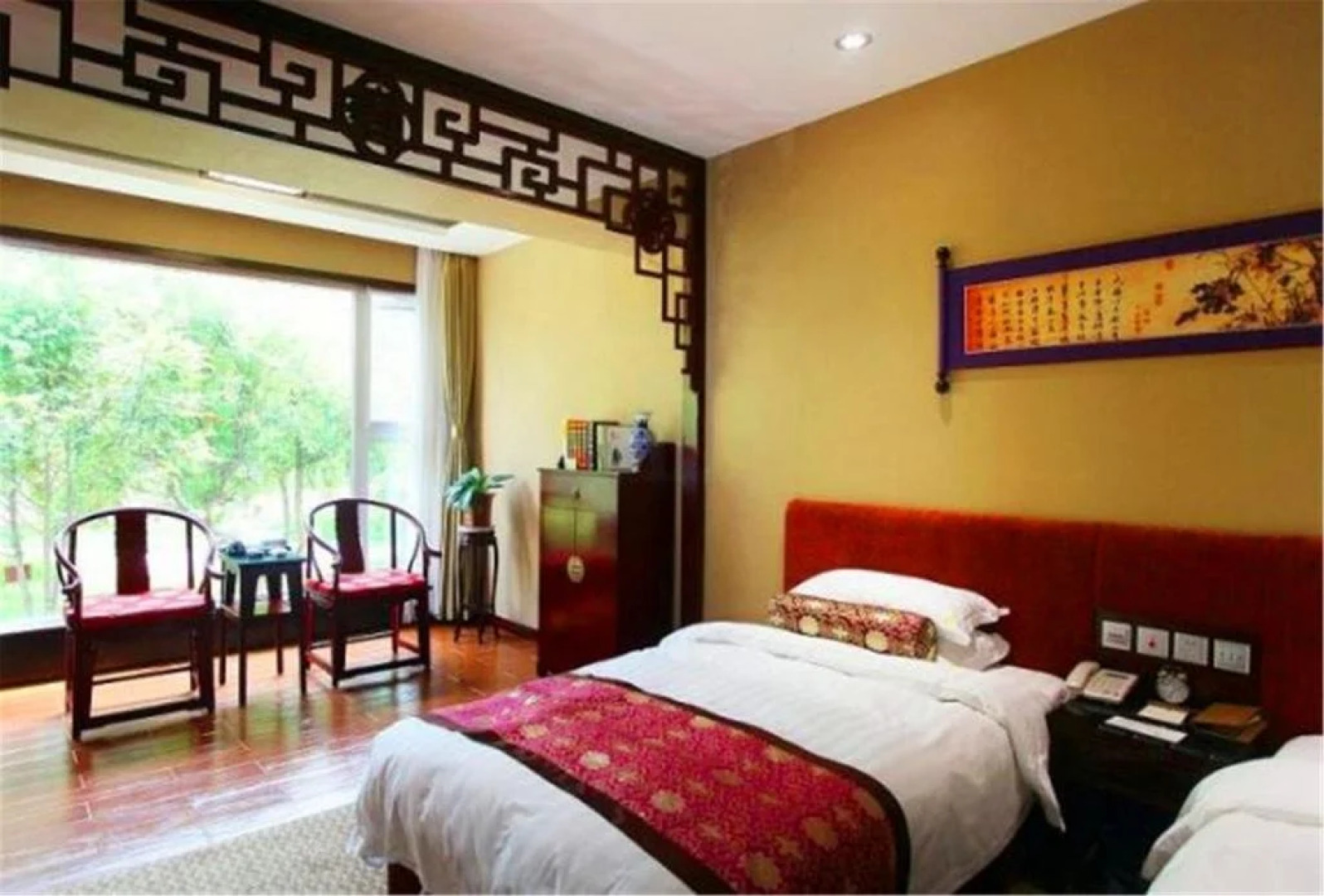 Qufu Mingzuo Xingtan Hotel