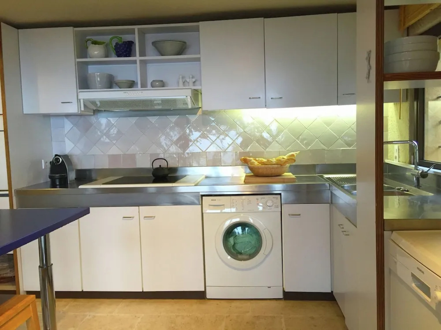 Sprawling Villa in Tourtour with Swimming Pool