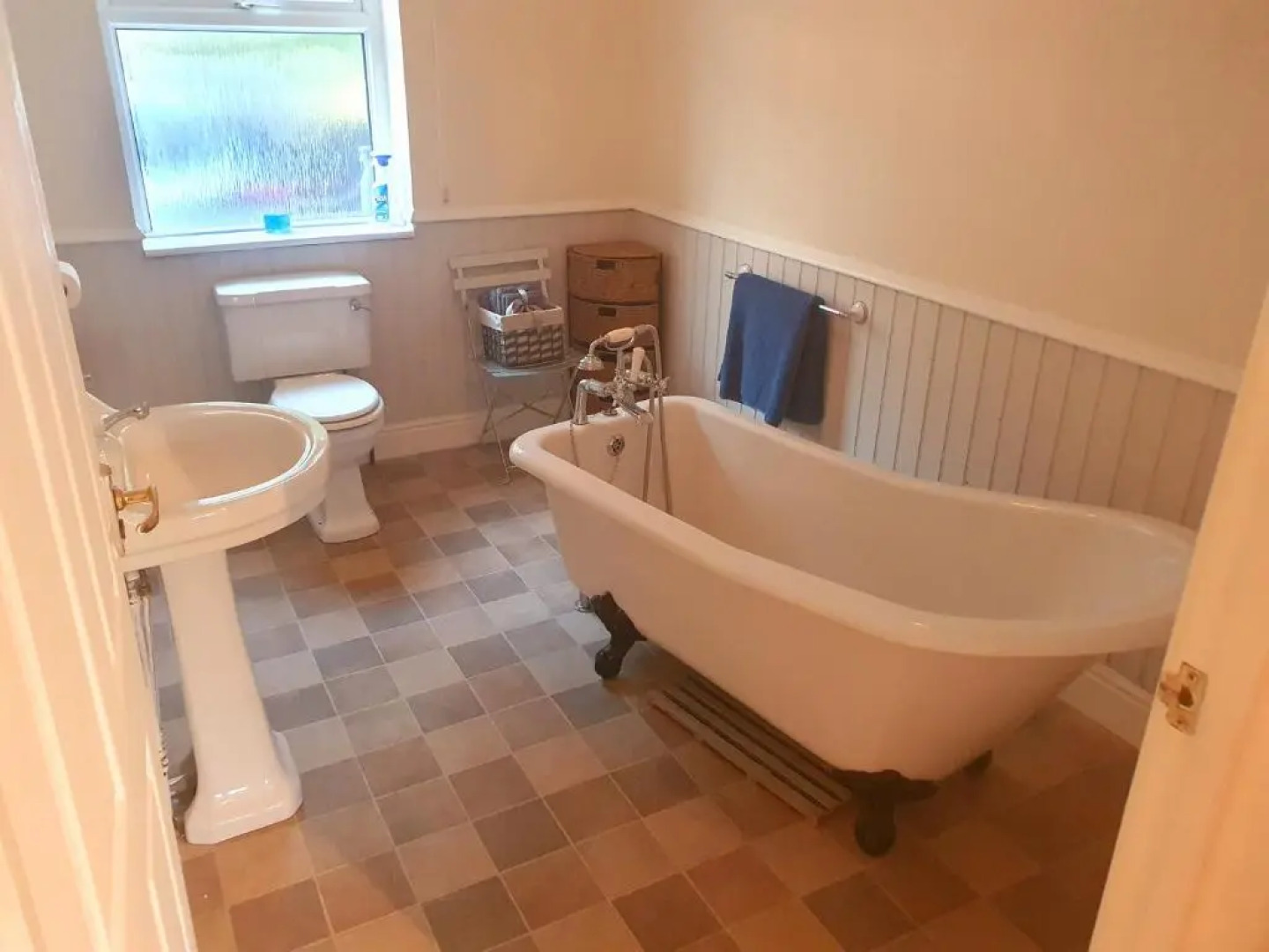 Sherwood Bungalow 3 Bedroom Entire Property