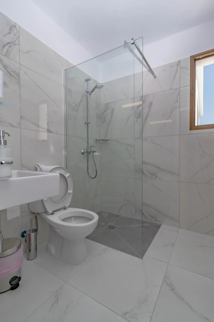 Rododafni Beach Apartments