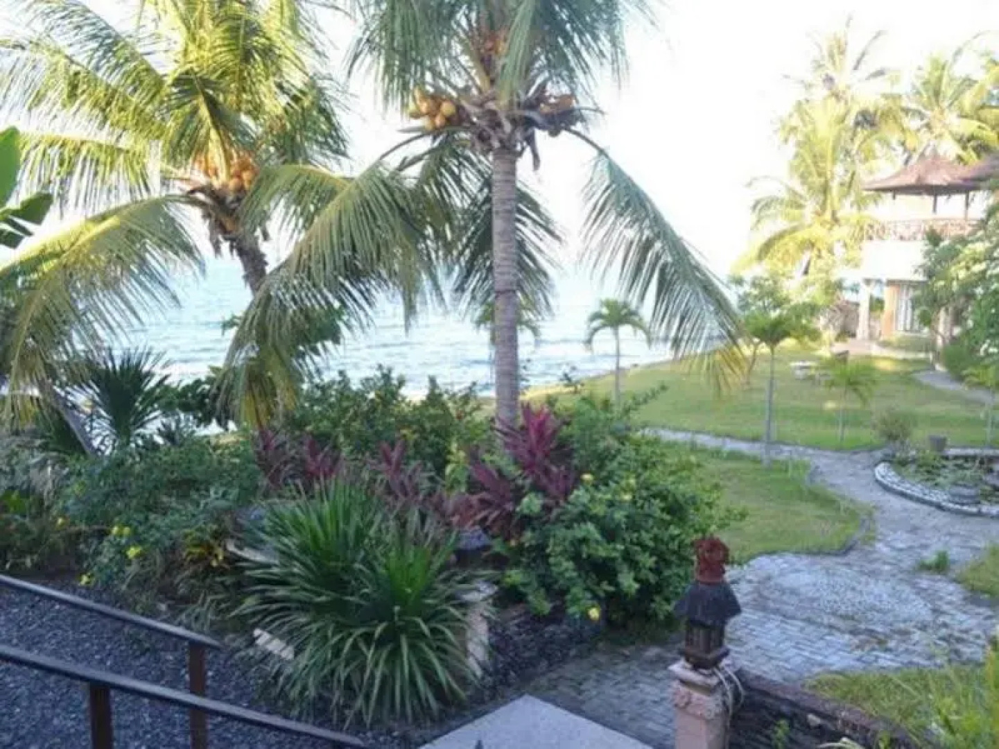 Sembiran Private Guest House