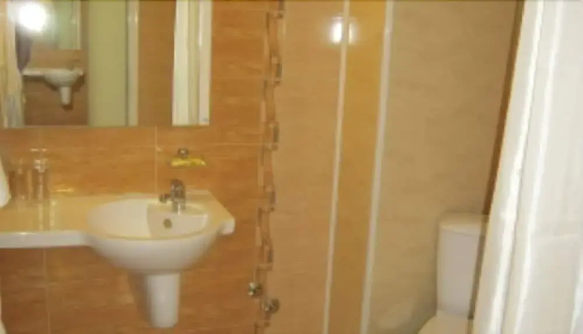 Belle View Hotel II