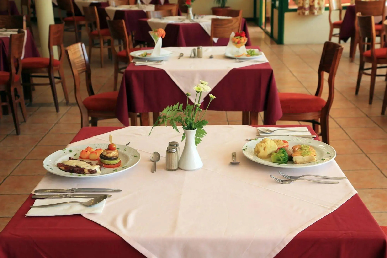 Ohasis Boutique Suites