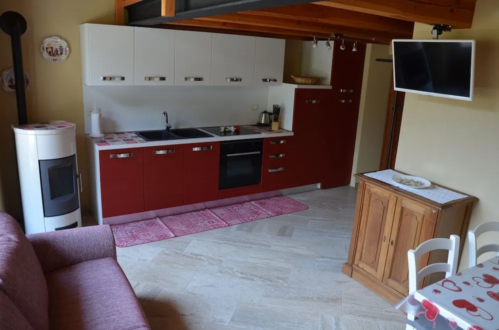 Villetta con Giardino e Panorama Incantevole